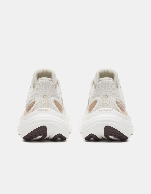 Saucony - Triumph 24 - Women's