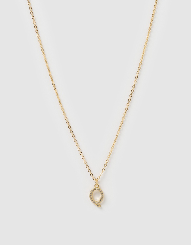 Izoa - Crystal Letter Q Necklace Gold