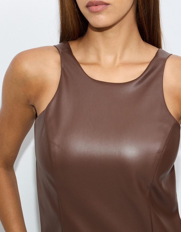 Dazie - Demi Backless Top
