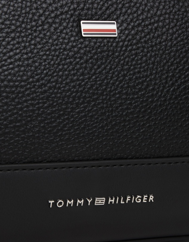 Tommy Hilfiger - TH Central Washbag