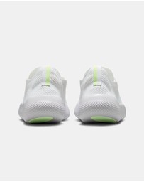 Nike - Free 2025 - Women's
