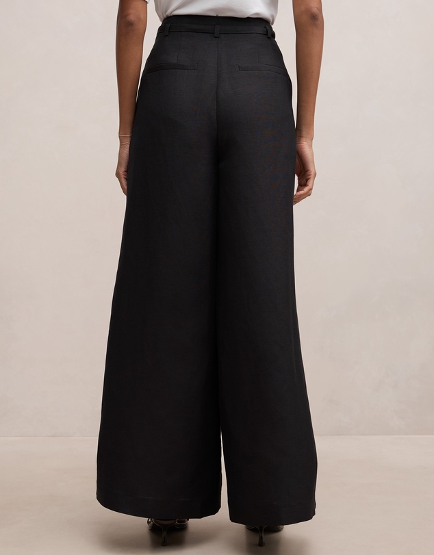 Forever New Petite - Matilda Petite Linen Blend Pants