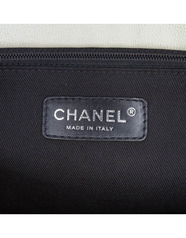 Pre-Loved by Azura Reborn - Pre-Loved Quilted Calfskin Expandable Zip Yacht Flap