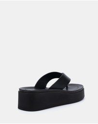 Novo - Berri Wedges