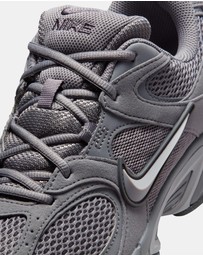 Nike - V5 RNR - Men's