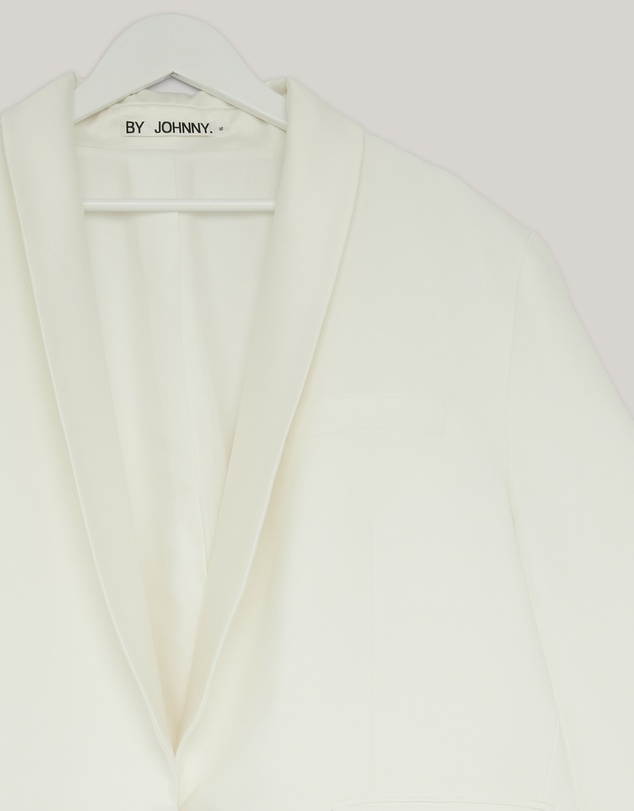 Revibe - Repaired BY JOHNNY. Her Tuxedo Jacket - AU 16
