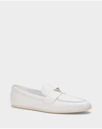 GUESS - Baylon Loafers