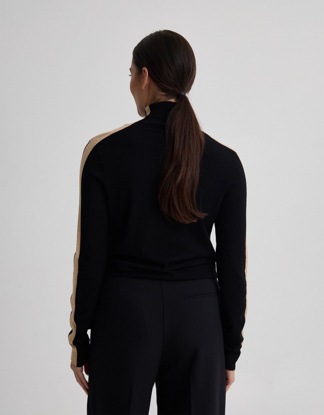 Oxford - Ela Contrast Panel Turtle Neck