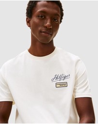 Tommy Hilfiger - Textured Logo Crew Neck T-Shirt