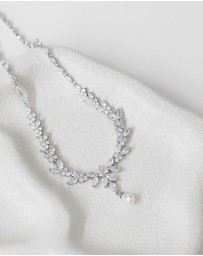 The White Collection - Courtney Pearl - Classic Silver Pearl Bridal Necklace