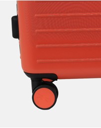 Reebok - Reebok Adventure 70cm Medium Hard Shell Suitcase