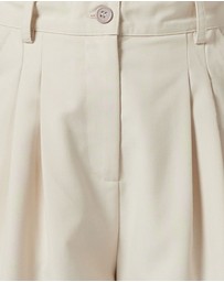MVN - Darla Shorts