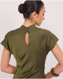 Calli - Easton Satin Midi Dress