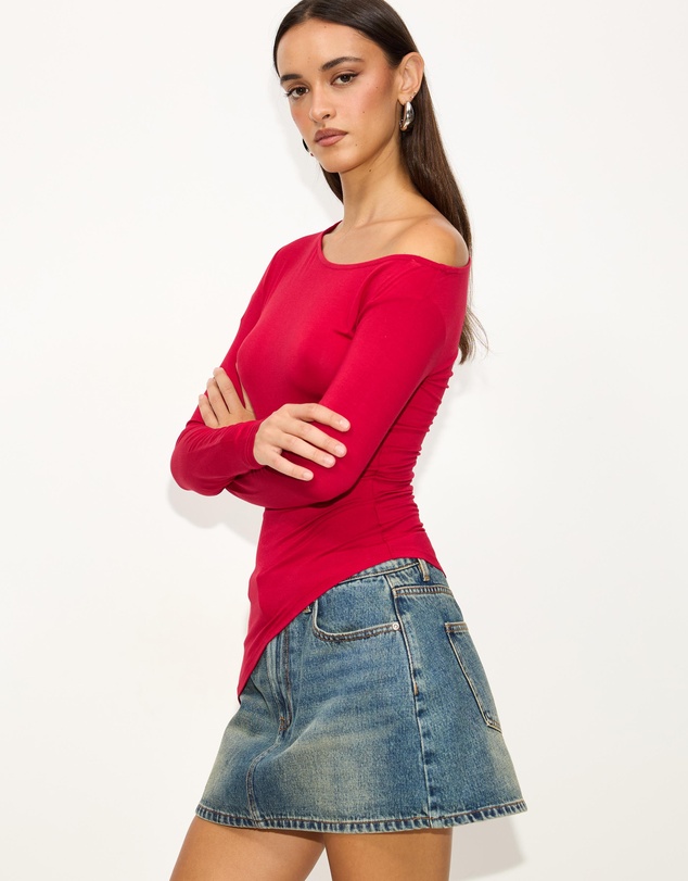 Dazie - Lily One Shoulder Asymmetrical Top