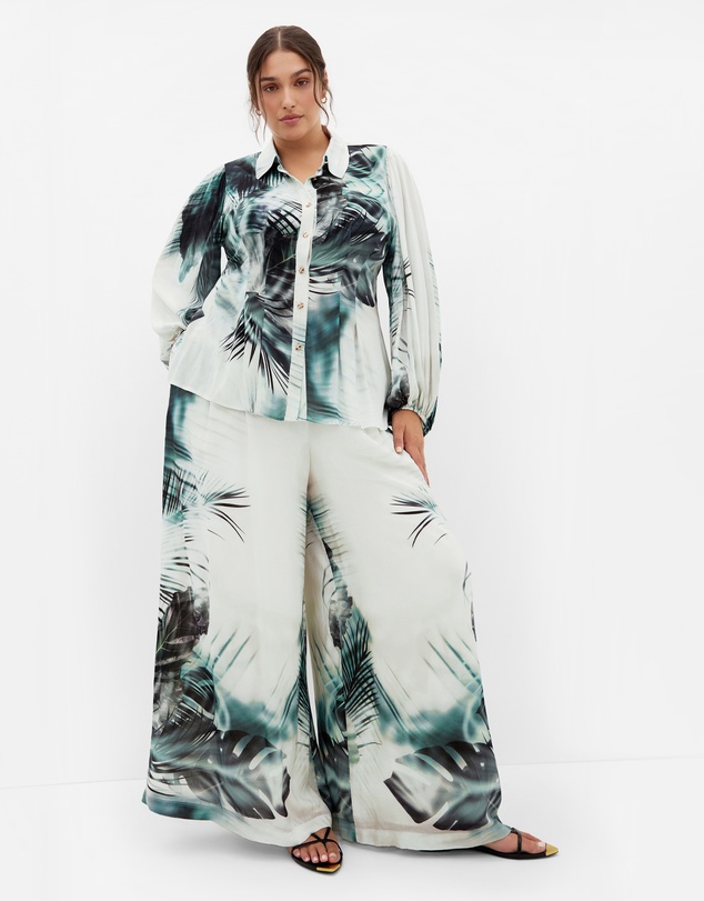City Chic - Piper Palm Print Shirt