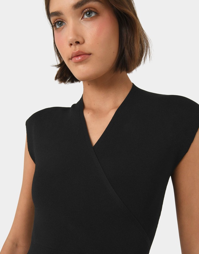 Forcast - Ani Cross Over Knit Dress
