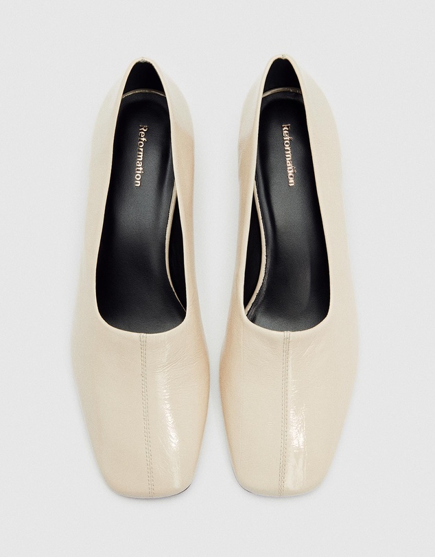Reformation - Inez Pumps