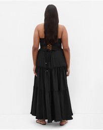 City Chic - Aura Crochet Tier Maxi Dress