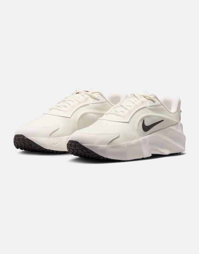 Nike - Aura Edge - Women's