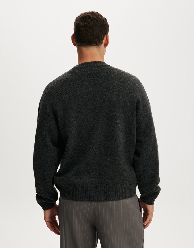 Cotton On - Box Fit Fuzzy Crew Knit