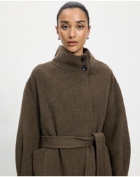 Lindsay Nicholas New York - Gallery Coat