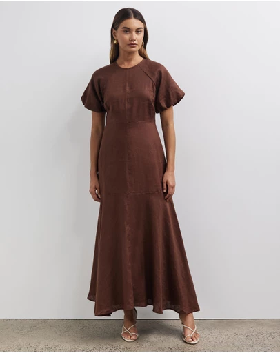 Minima Esenciales - Paityn Linen Maxi Dress