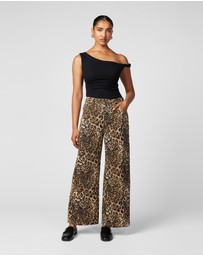 MVN - Walk This Way Jeans