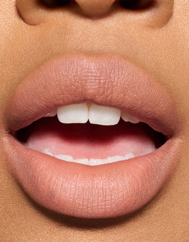 MAC - Powder Kiss Hazy Matte Lipstick