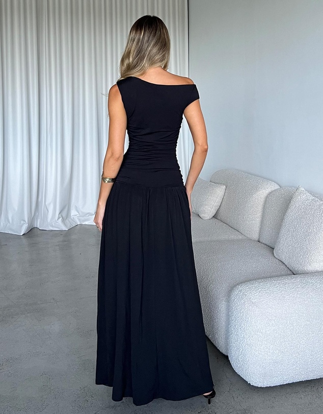 Dazie - She's All That Jersey Off Shoulder Maxi Dress