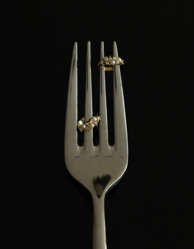 SAINT VALENTINE - Stars & Moons Huggies - Gold