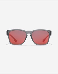 Hawkers Co - HAWKERS - Polarized Grey Ruby CORE RAW  Sunglasses for Men and Women UV400