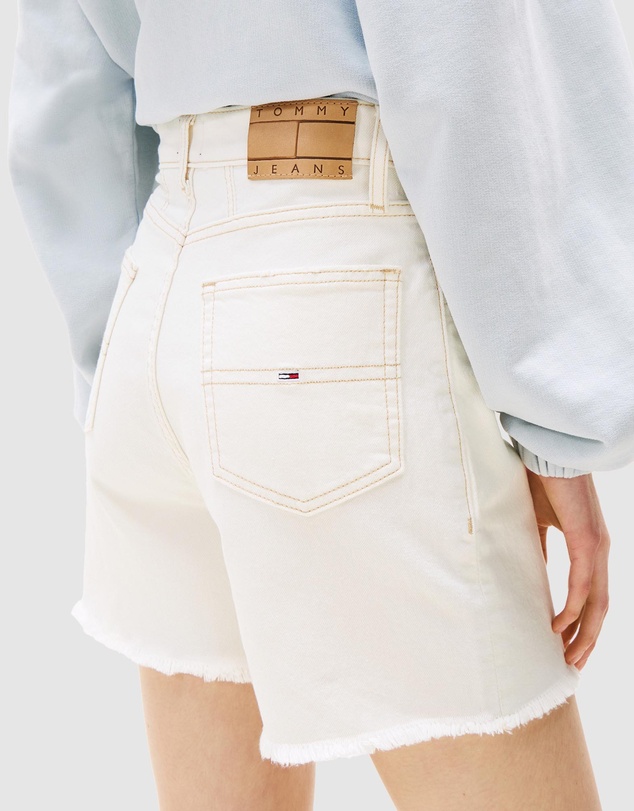 Tommy Jeans - Raw Hem Regular Denim Mom Shorts