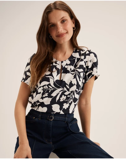 Review - Skyline Blouse