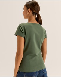 Review - Chloe Ruched Top