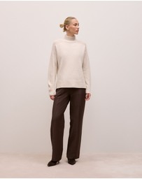Trenery - Pintucked Pull On Pant in Coffee Bean