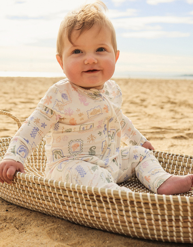 Kynd Baby - Essential Onesie in Resort