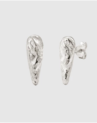Kuzzoi - ICONIC EXCLUSIVE - Crinkled Teardrop Stud Earrings in 925 Silver