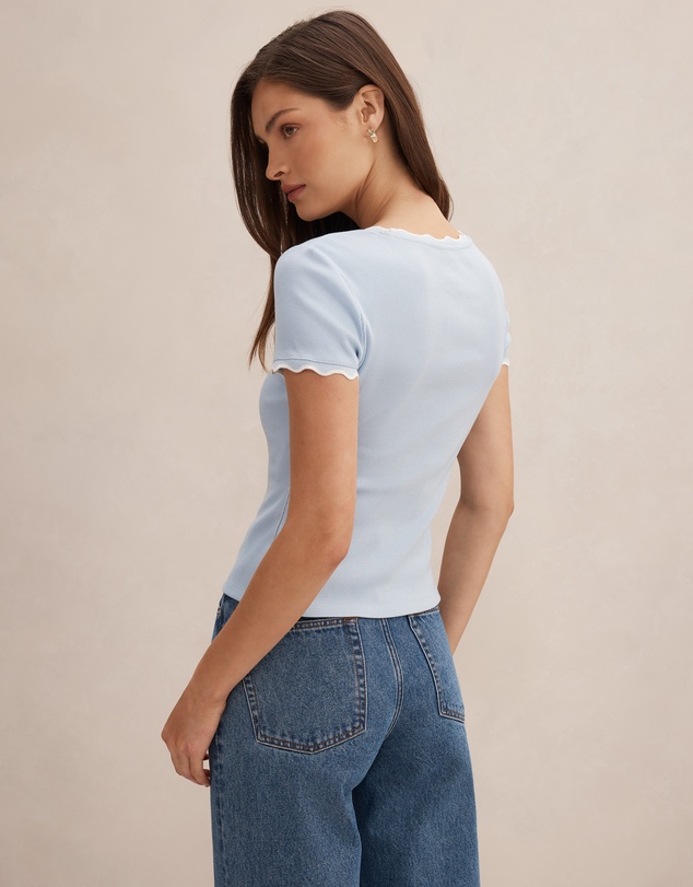 Forever New - Rebecca Scallop Neck Trim T-shirt