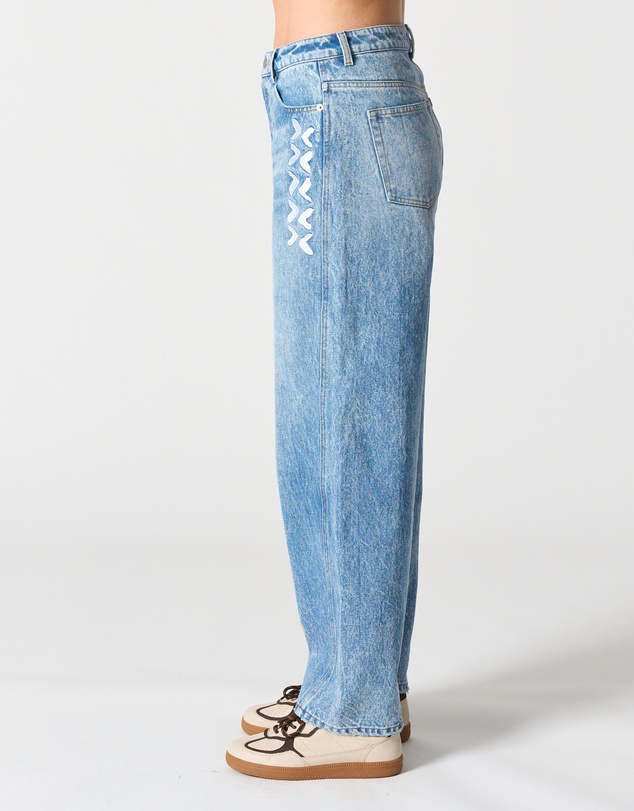 Walnut Melbourne - Laguna Jeans