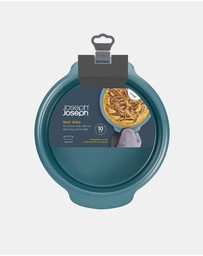 Joseph Joseph - Nest™ Bake 20cm Non-Stick Round Cake Tin with Easy-Pull Handles