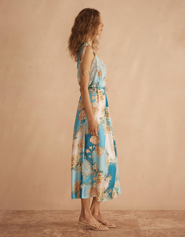 AUR OCEA - Silk V Slip Dress
