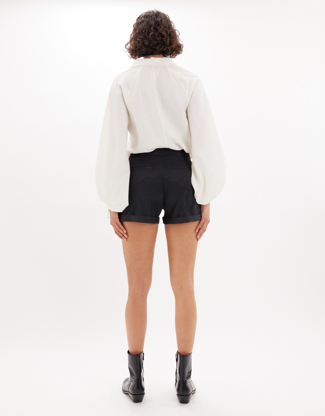 Amelius - Eleanor Tailored Short