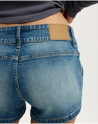 Cotton On - Micro Low Tailored Shorts
