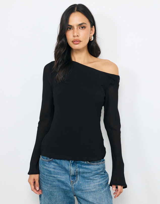 AERE - Off Shoulder Georgette Top