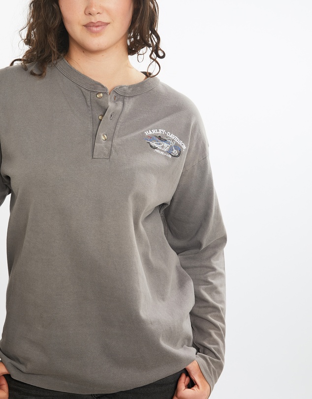 Vintage by The Real Deal - Pre Loved - Vintage 90s Harley Davidson Long Sleeve Henley Tee