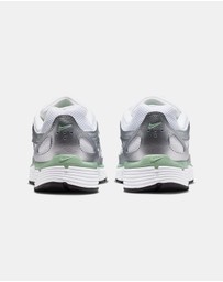 Nike - P-6000 - Women's