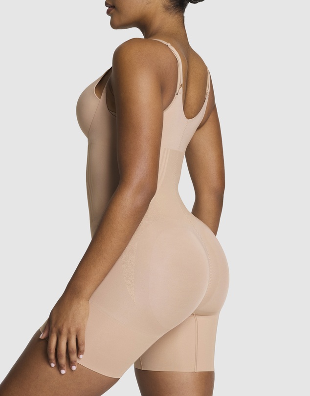 Spanx - Spanxsculpt Gofigure-Open Bust Mid Thigh Bodysuit