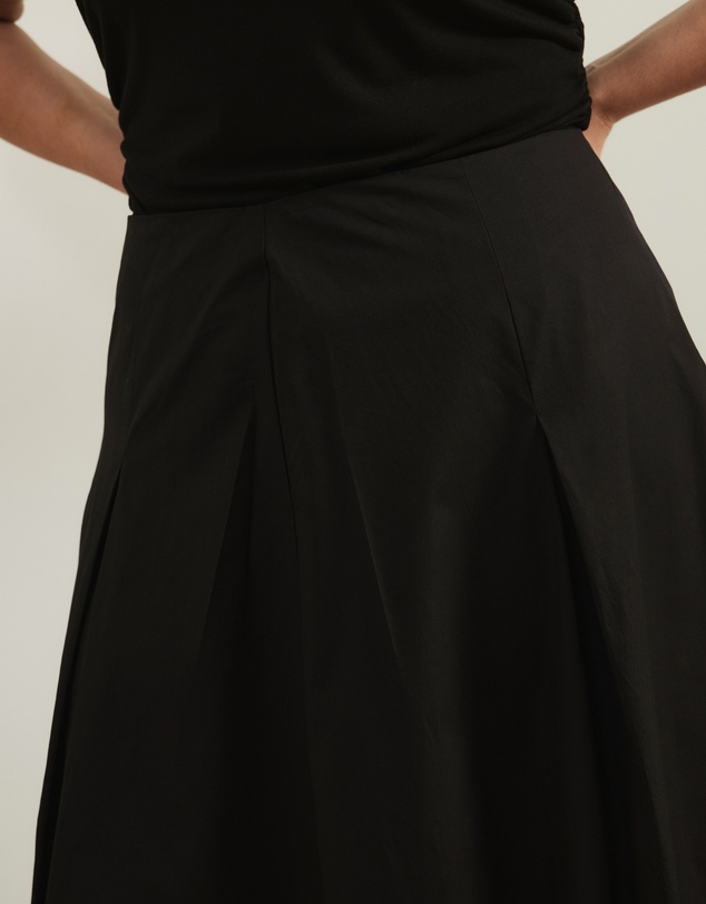 Atmos&Here Curvy - Maren Cotton Pleated Maxi Skirt