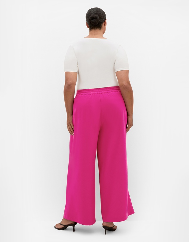 City Chic - Plus size Abbie Wide Leg Pant - framboise
