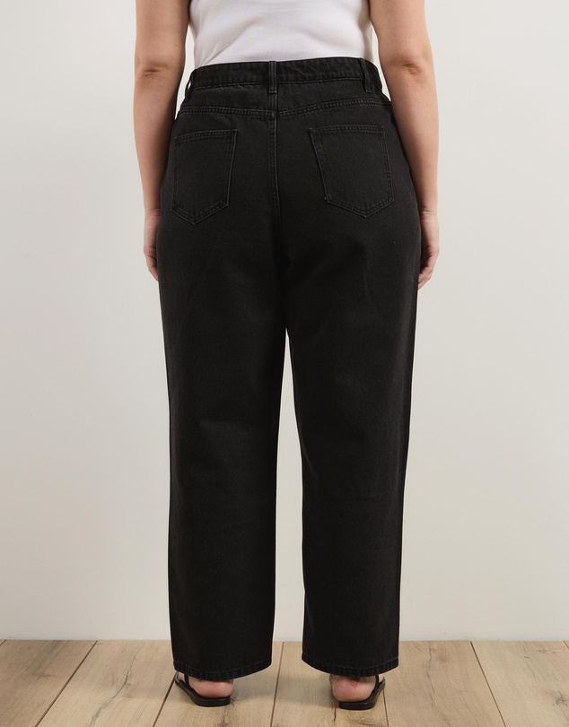 Atmos&Here Curvy - Mabel High Waist Boyfriend Jeans